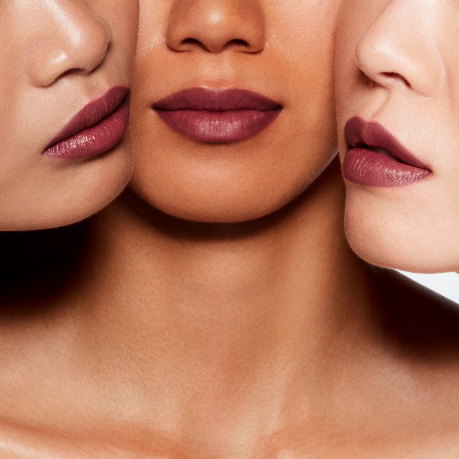 ULTRA SHINE LIP COLOR (LABIAL EN BARRA)
